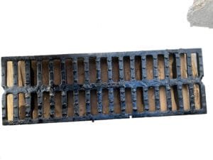Grille caniveau fonte largeur 400 mm